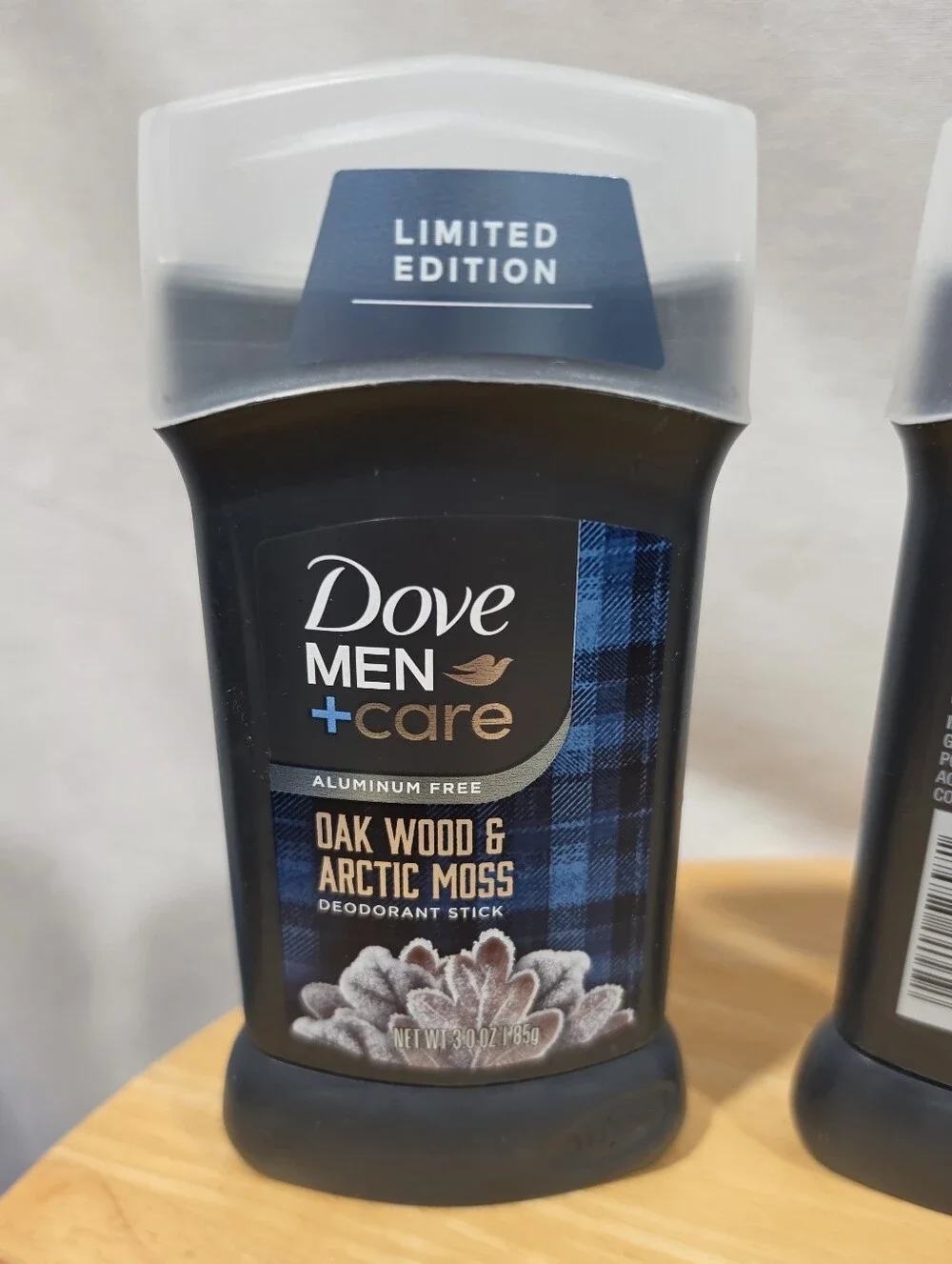 Dove Men+Care Oak Wood Arctic Moss Limited Edition Deodorant 3 Pack